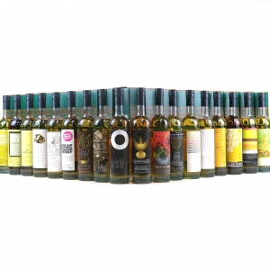 26 Malts SMWS Collection / Including Poster and Signed Book