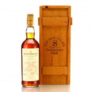 Macallan 1964 Anniversary Malt 25 Year Old / Giovinetti Import