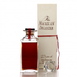 Macallan 1962 Tudor Crystal Decanter 25 Year Old