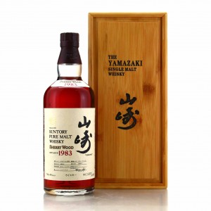 Yamazaki Suntory Pure Malt 1983 Sherry Wood   Wooden Box
