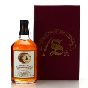 Laphroaig 1966 Signatory Vintage 31