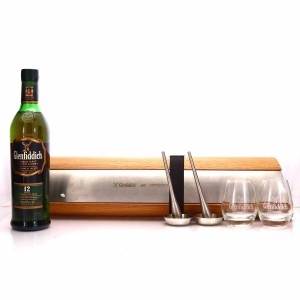 Glenfiddich 12 Signature Malt Steeler Set