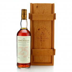 Macallan 1975 Anniversary Malt 25 Year Old