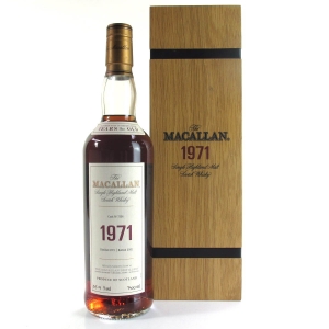 Macallan 1971 Fine and Rare 30 Year Old