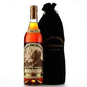 Pappy Van Winkle 23 Year Old Family Reserve 2013 / Stitzel-Weller