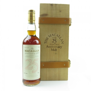 Macallan 1967 Anniversary Malt 25 Year Old