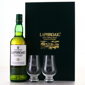 Laphroaig 18 Gift Pack