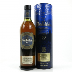 Glenfiddich 30 40th Anniversary Of The Visitor Centre Opening