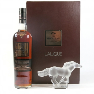 Macallan Oscuro / Lalique Kazak Horse front