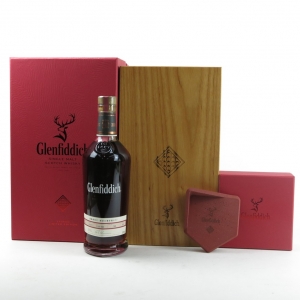 Glenfiddich 1994 Single Cask 20 Sherry Oak Includes Clay Stand