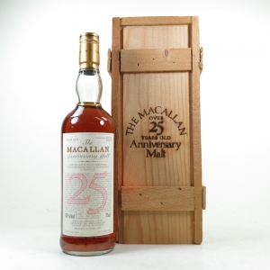 Macallan 1964 Anniversary Malt 25 Year Old