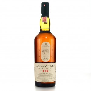 Lagavulin 16 Year Old White Horse Bottling 75cl / US Import