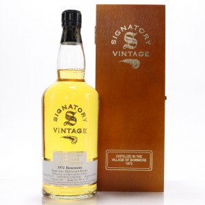 Bowmore 1972 Signatory Vintage 30 Year Old