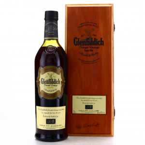 Glenfiddich 1983 Private Vintage 25 Year Old 75cl / Dubai Duty Free 25th Anniversary