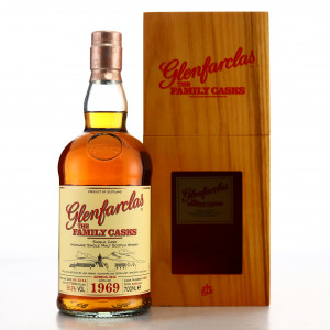 Glenfarclas 1969 Family Cask  2458   Spring 2015