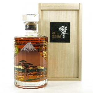 Hibiki 21 Year Old Mount Fuji Limited Edition / Wooden Box