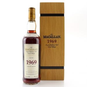 Macallan 1969 Fine and Rare 32 Year Old / Cask #9369