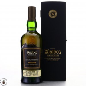 Ardbeg 1974 Single Bourbon Cask 32 Year Old #3306 / Juul&#039;s Flight No.2 &#039;Flying Turf&#039;