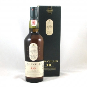 Lagavulin 16 Year Old White Horse Edition Front