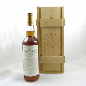 Macallan 25 Year Old Anniversary Malt Front