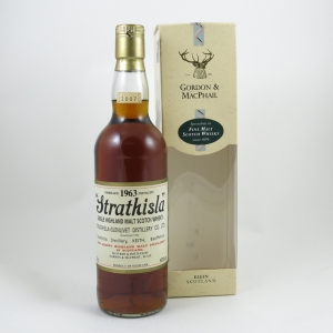 Strathisla 1963 Gordon and Macphail front