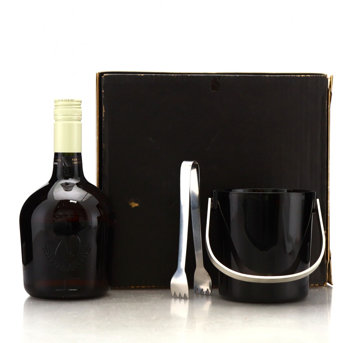 Suntory Special Reserve 76cl / with Ice Bucket Whisky Auctioneer