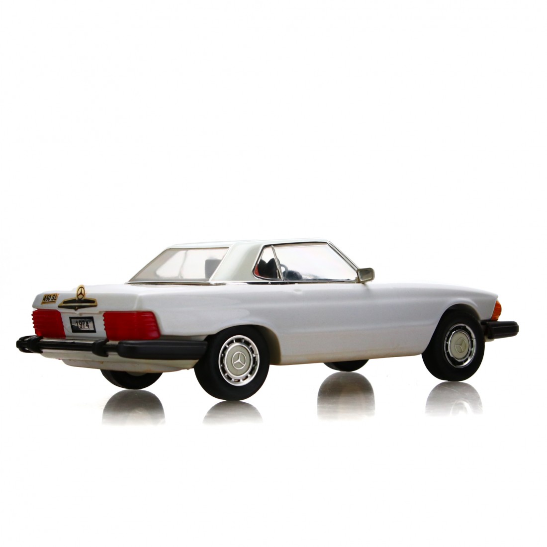 Jim Beam 1974 Mercedes Benz 450L Decanter 1980s Whisky Auctioneer