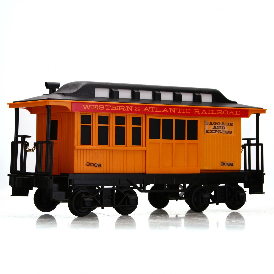 Beam 150 Month Old Baggage Car Decanter 1980s | Whisky Auctioneer