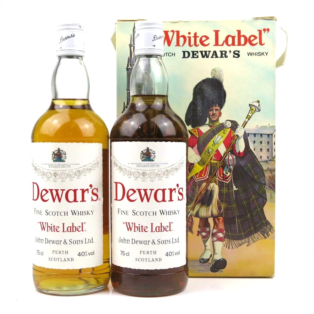 Dewar's White Label Gift Pack 2 x 75cl Whisky Auctioneer