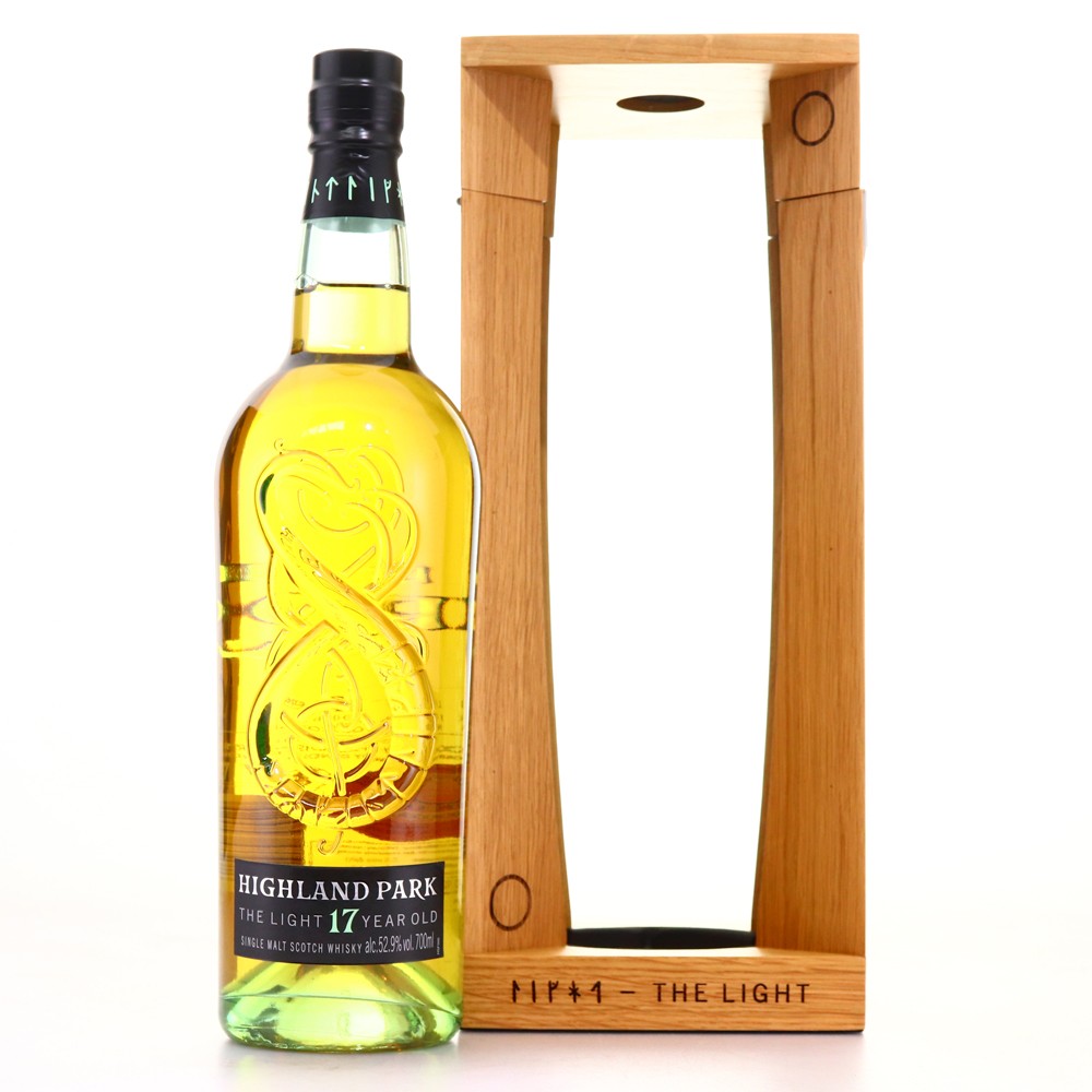 highland-park-the-light-17-year-old-whisky-auctioneer
