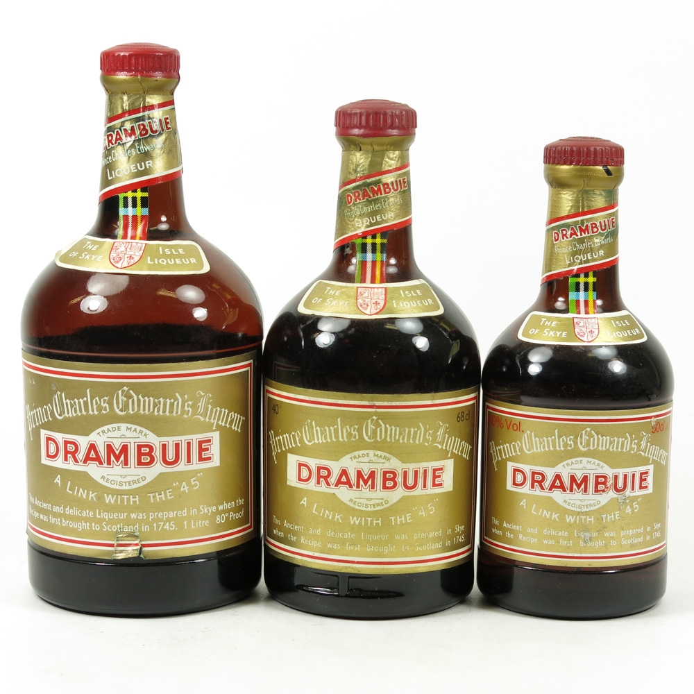 виски ликер драмбуи. ликер драмбуи. ликер драмбуи. ликер драмбуи с бокалом. ликер драмбуи.